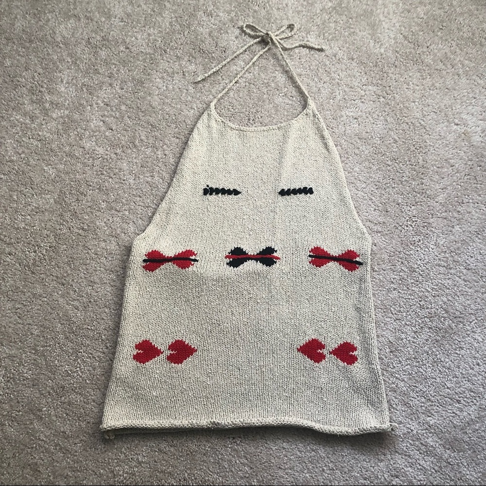 VINTAGE-INSPIRED CROCHET HALTER TOP